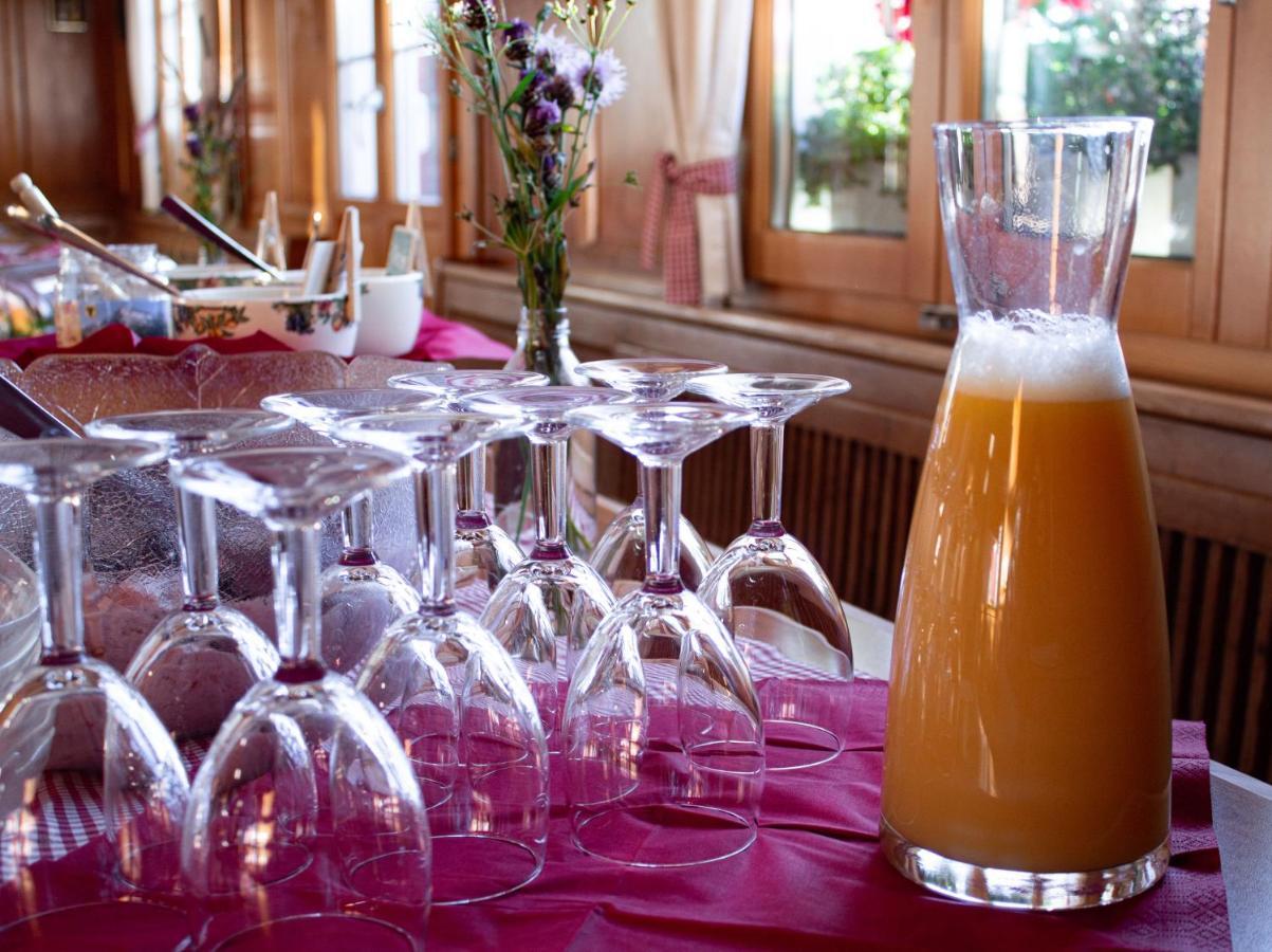 Berggasthaus Gitschenen Hotel Isenthal Kültér fotó